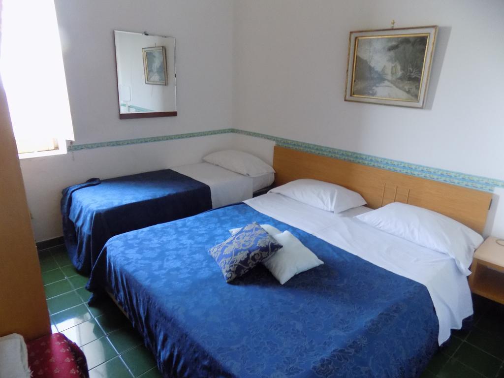 O' Funaro Massa Lubrense Habitación foto